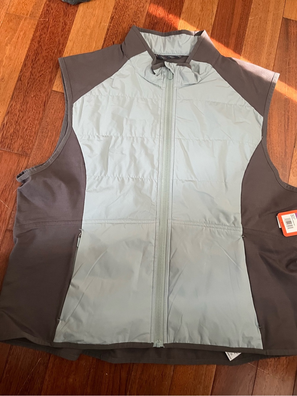 Women’s Sleeveless Hybrid Vest in Light Gray and Charcoal